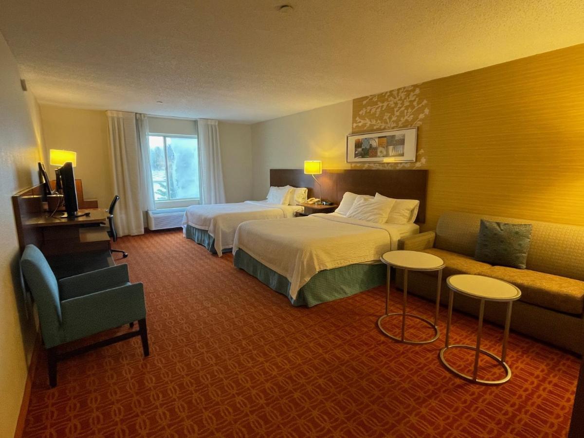 Fairfield Inn And Suites By Marriott Potomac Mills Woodbridge Exterior photo